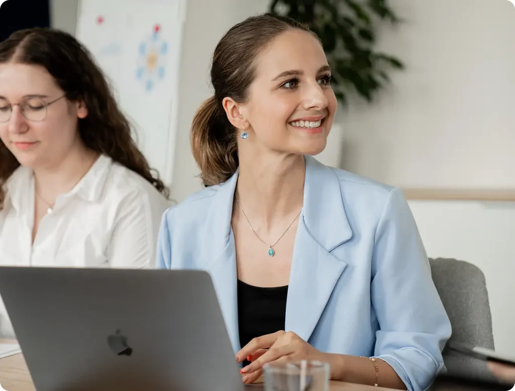 Wir sorgen mit Suchmaschinenoptimierung dafür, dass dein Unternehmen auf Google gefunden wird, wenn nach deinem Angebot gesucht wird.