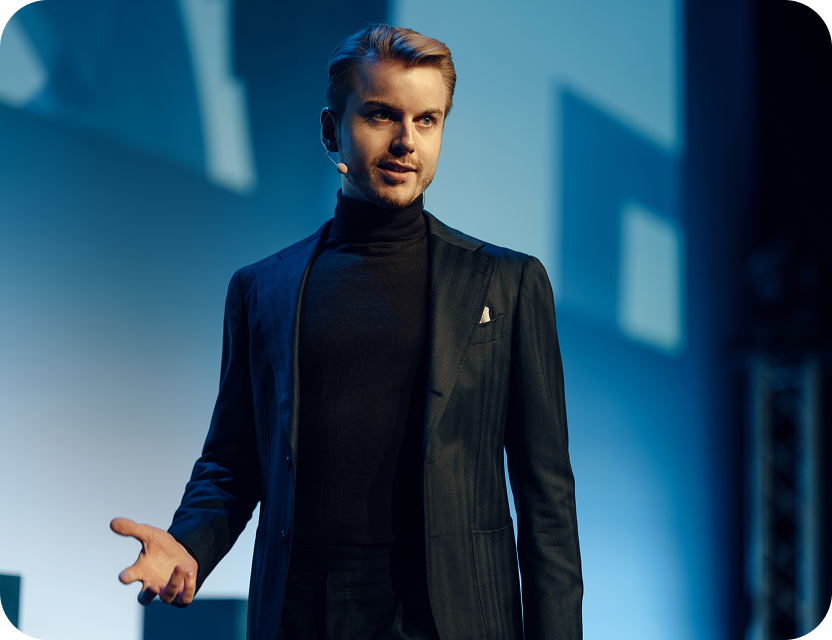 Benedikt Neidhart, Geschäftsführer von Rang1, ist einer der führenden Experten im Bereich Suchmaschinenoptimierung im deutschsprachigen Raum.