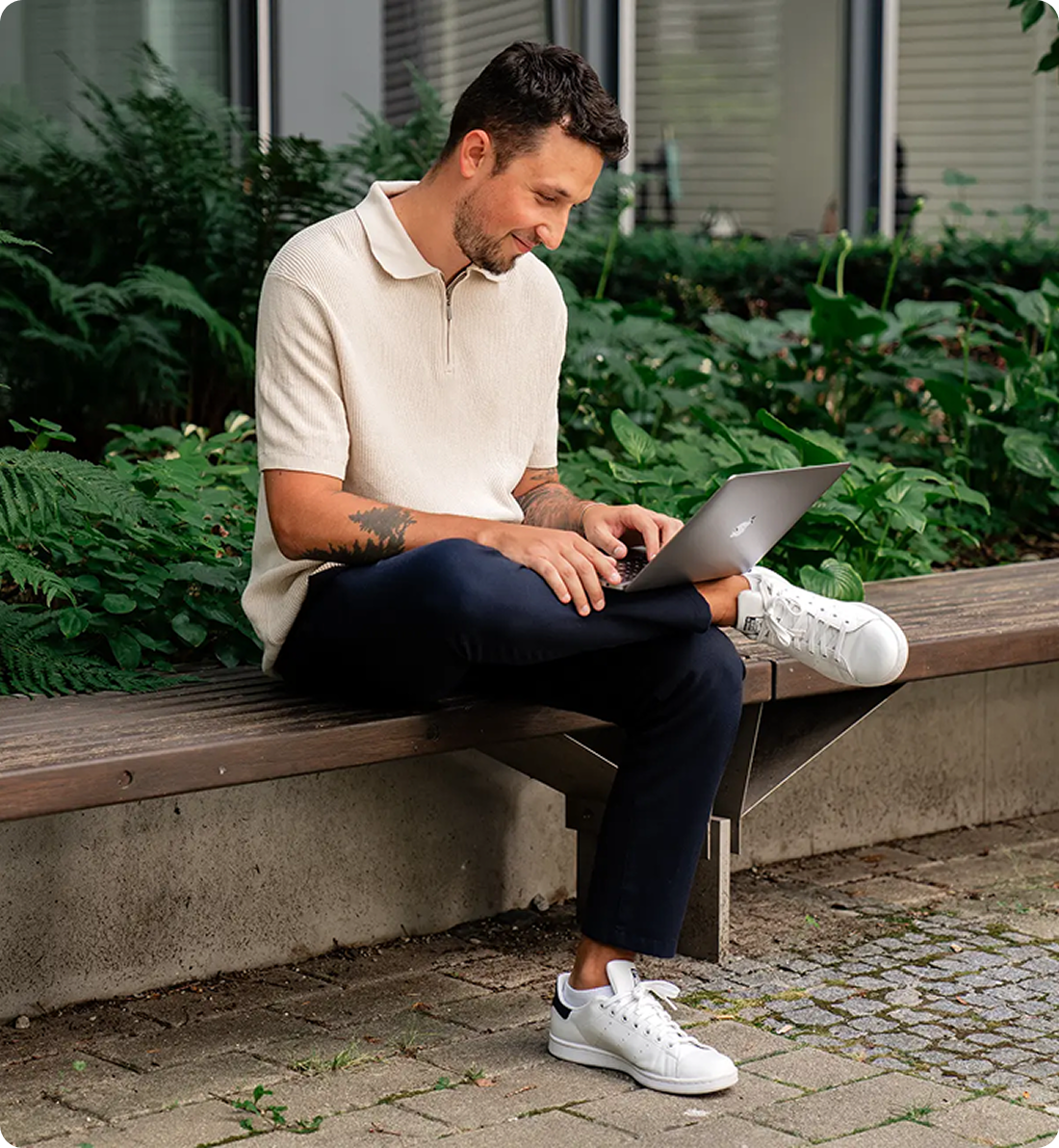 Mit Rang1 wird dein Angebot sichtbarer bei Google. So hebt sich dein Unternehmen von der Konkurrenz ab.